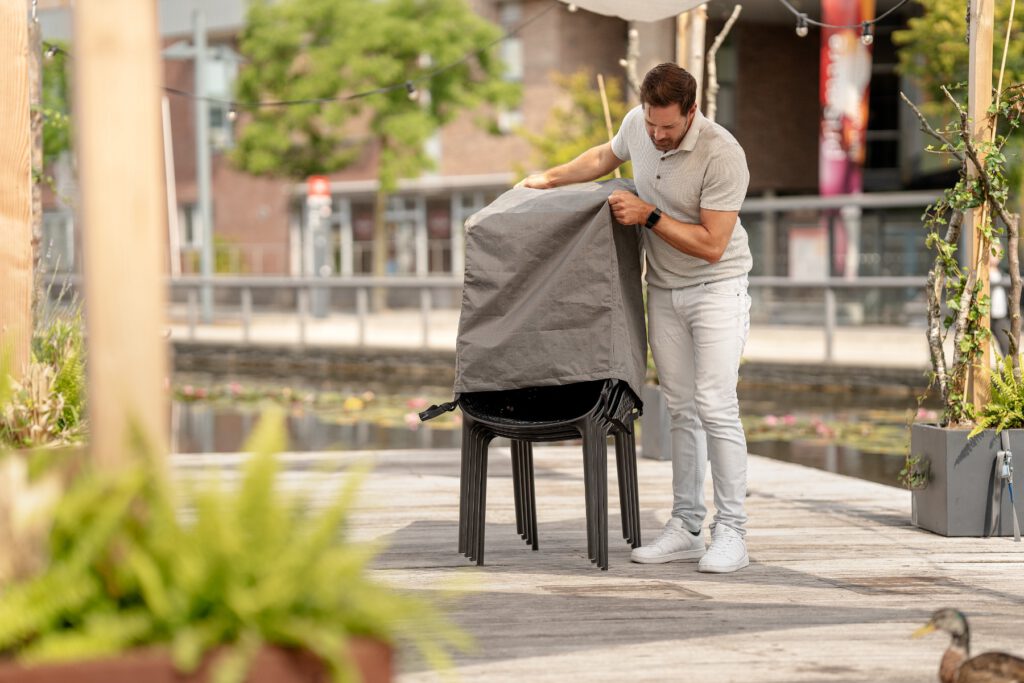 Premium beschermhoes stapelstoelen 95 cm — afbeelding 2